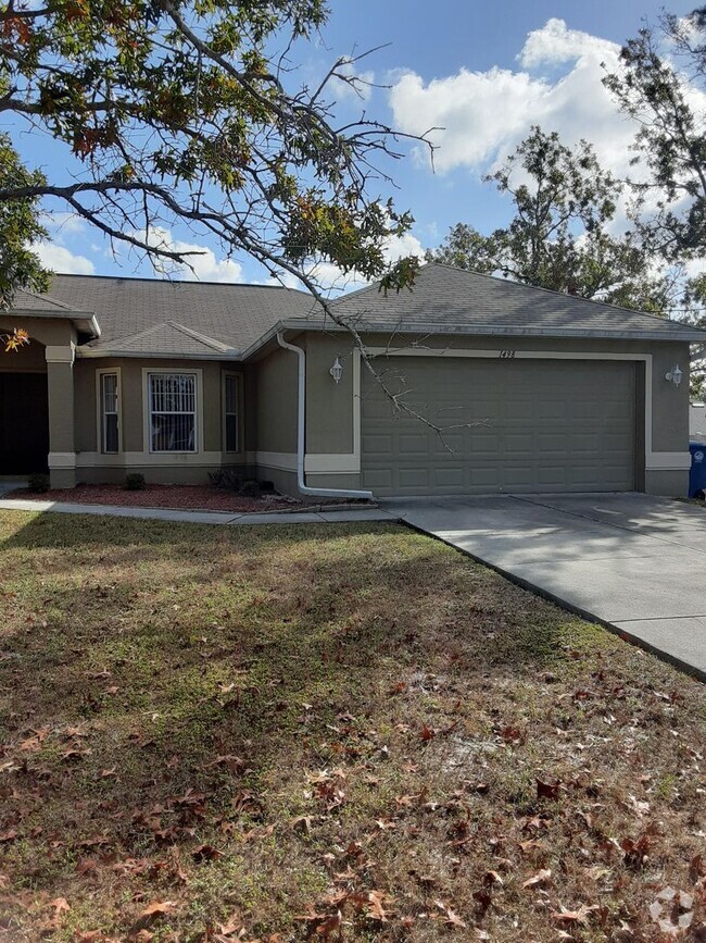 Building Photo - Beautiful 3 Bedroom Near The SunCoast Parkway Rental