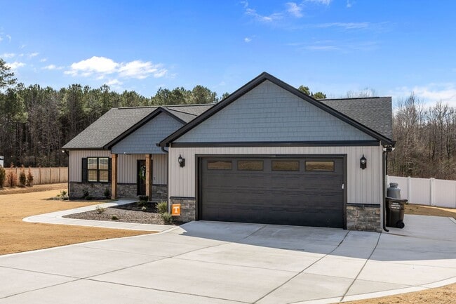 244 Hazelwood Rd