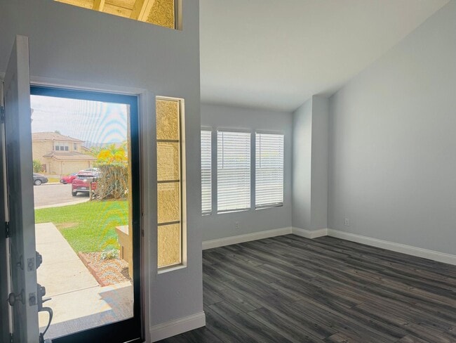 Photo - 1435 Spyglass Way