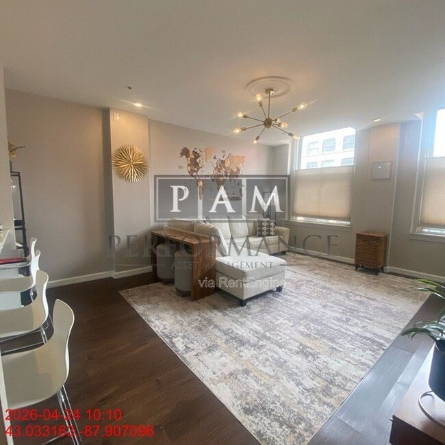 Photo - 234 N Broadway