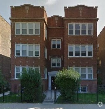 Building Photo - 4633 N Lawndale Ave Rental