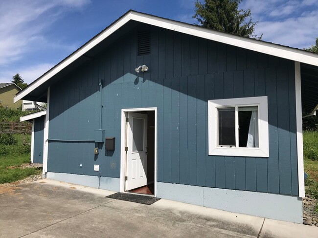 1 Bed 1 Bath ADU Tiny Home Lake Stevens - 1 Bed 1 Bath ADU Tiny Home Lake Stevens