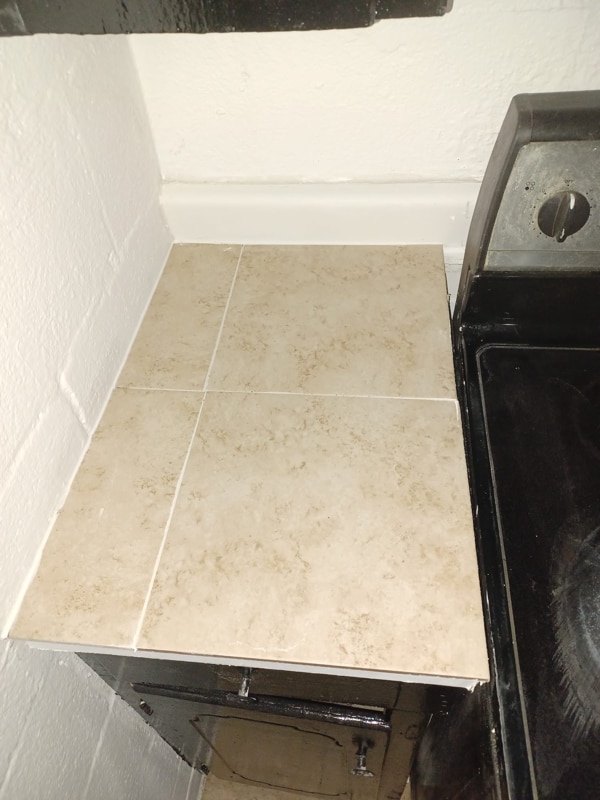 Photo - 906 E Lucas Ave Unit 2