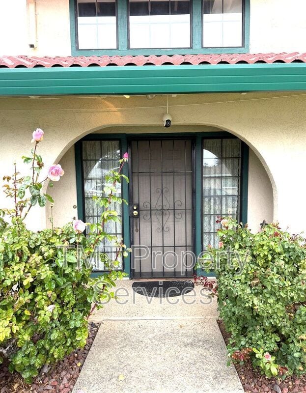 Photo - 2 Polvadera Ct