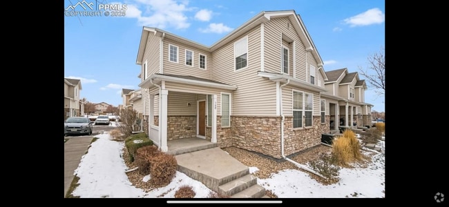 Building Photo - 9758 Laredo St Rental