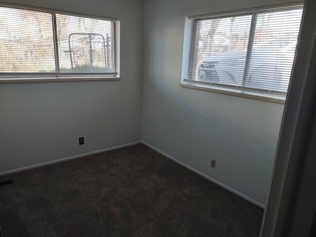 Photo - 3251 S 4180 W Unidad Apt 2