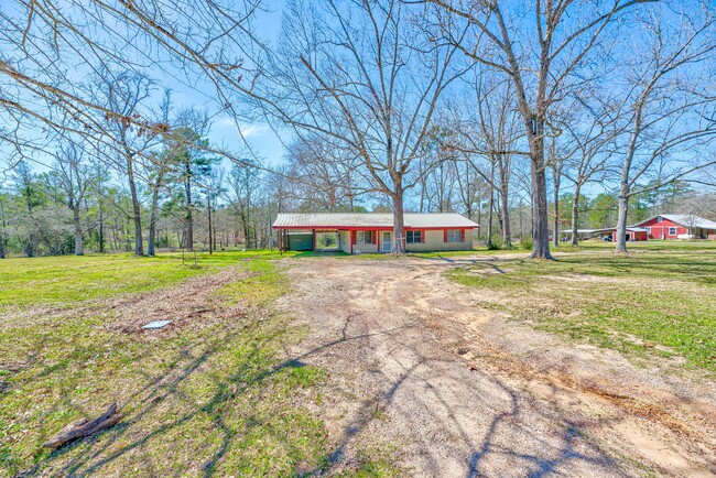 Photo - 11140 FM 256