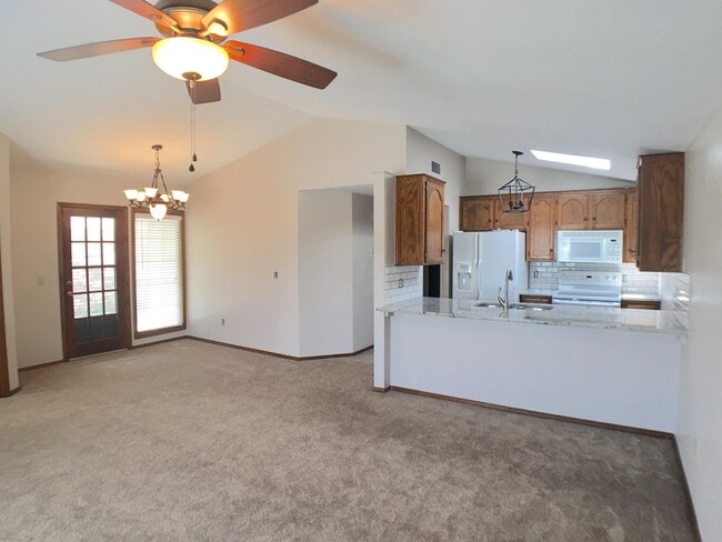Photo - 2135 Goodrich Dr