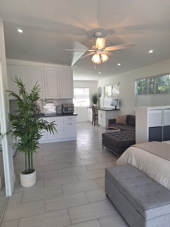 Photo - 4361 Camero Ave
