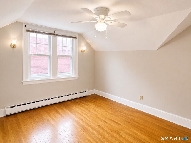 Photo - 386 Brightwood Ave Unit 3