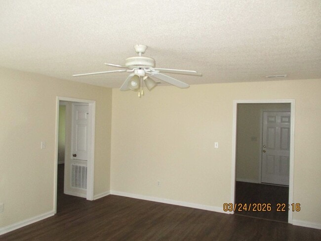 Photo - 3711 Countryside Dr