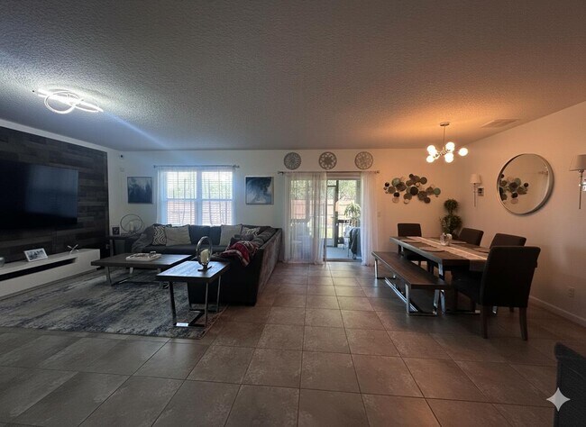 Photo - 4609 SW Babylon St