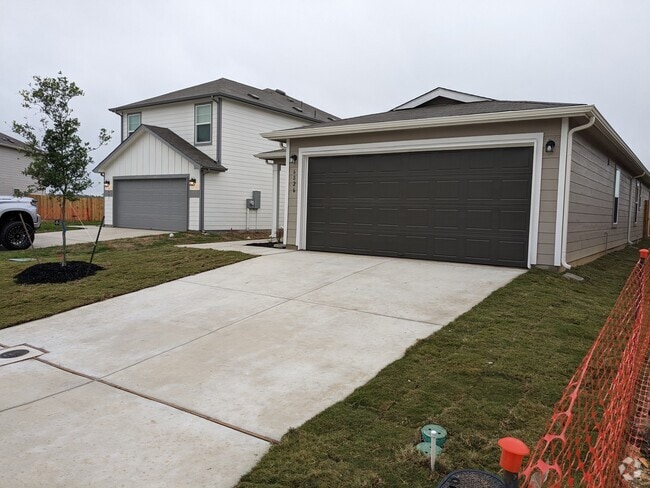 Building Photo - 6826 Turnpike Rental