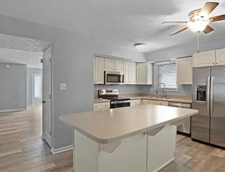 Photo - 4556 Coopers Creek Pl SE