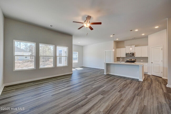 Photo - 3133 Burberry Ln SW