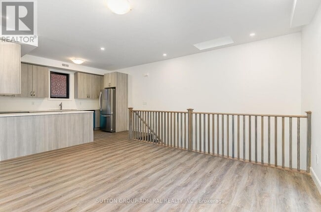 Photo - 274 King St E Unité 4