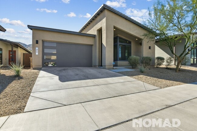 Photo - 955 E Paseo Way