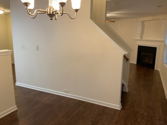 Photo - 7005 Sunman Rd