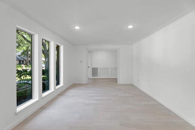 Photo - 8011 Liberty Elm Ct