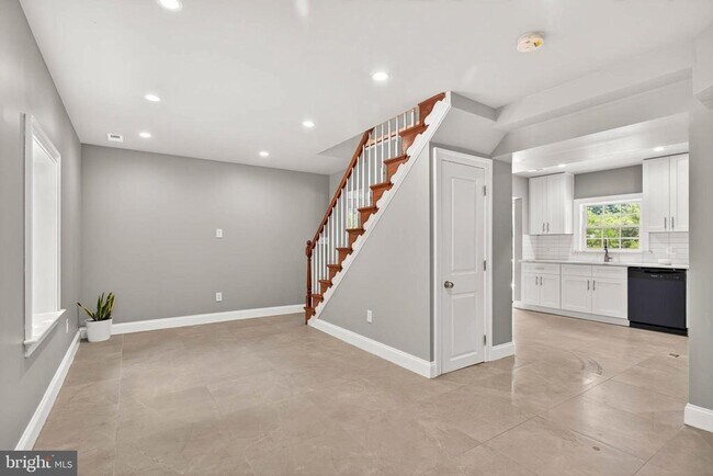 Photo - 11920 Frederick Rd