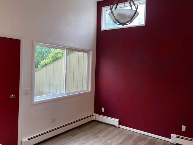 Dinning Area - 239 W Cook Ave