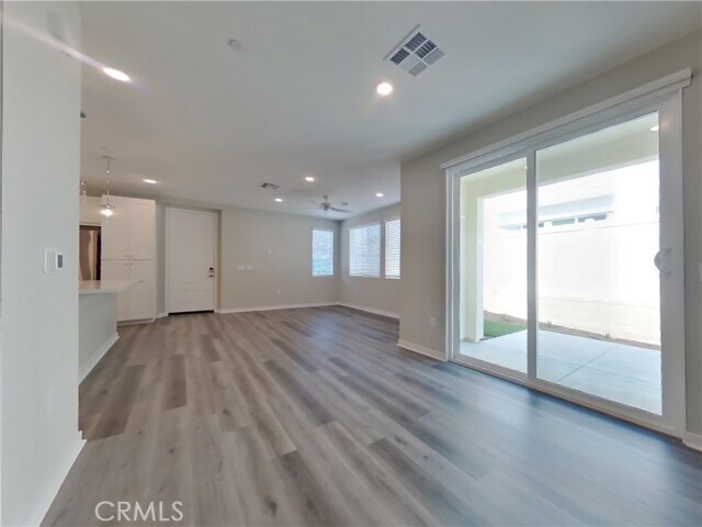 Photo - 28209 Dwight Dr