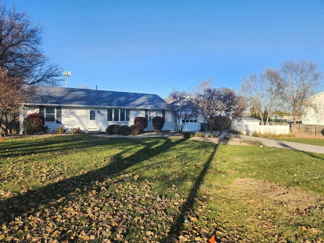 Building Photo - 1276 NE 52nd Ave