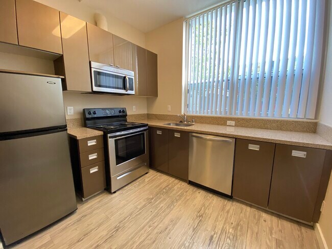 Photo - University Village