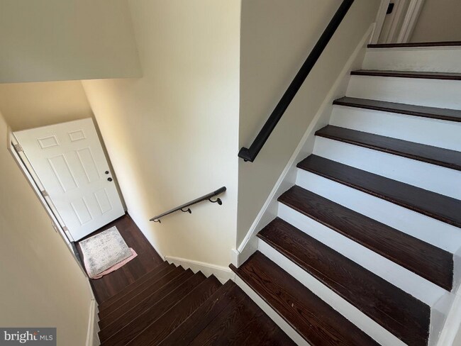 Photo - 1210 Eldridge Ave Unit 2