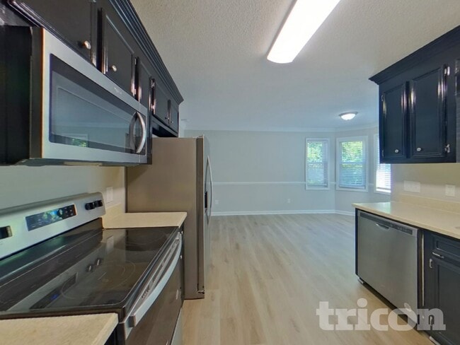 253 Summer Walk Ct
