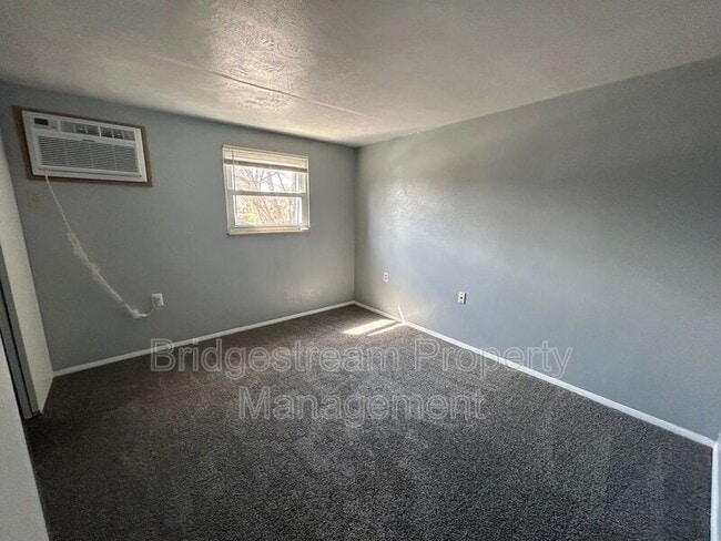 Photo - 154 Forest St