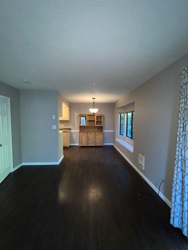 Photo - Move in Special : Two bedroom townhouse ne...
