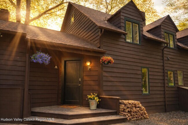 Photo - 26 Webster Rd