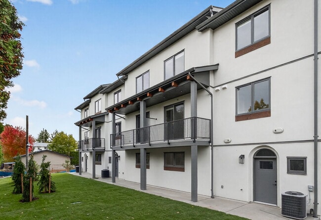 Photo - Carlow Townhomes