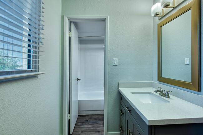 Photo - The Link Apartments