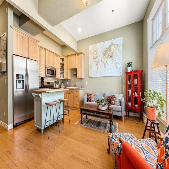 Photo - 800 E 18th Ave Unit 106