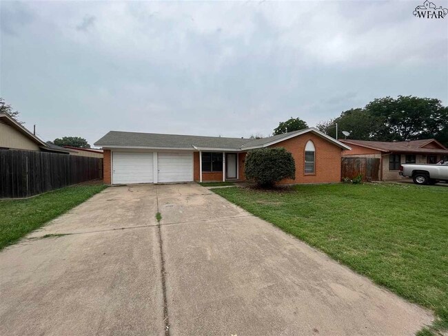 Building Photo - 4704 N Shore Dr