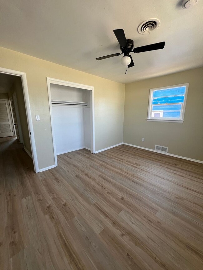 Photo - 4 bed 1.5 Bath