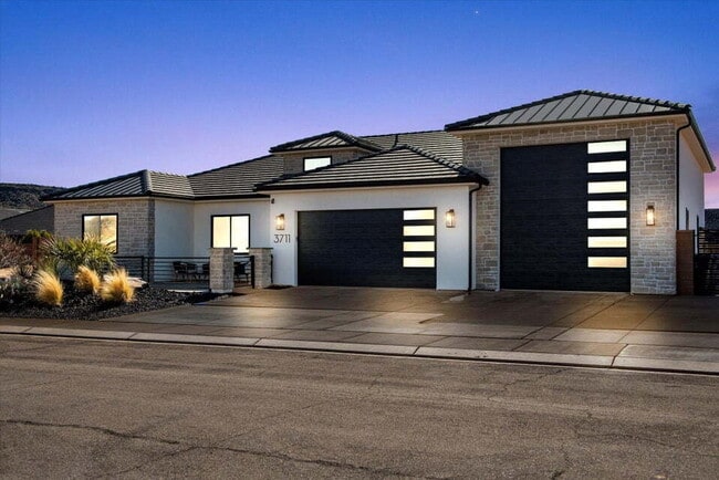 Photo - "Beautiful 4-Bed Oasis with 2.5 Baths in Serene Dixie Springs Community"