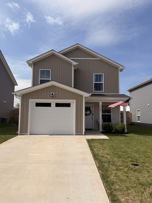 Photo - 136 Quarry Rdg Rd