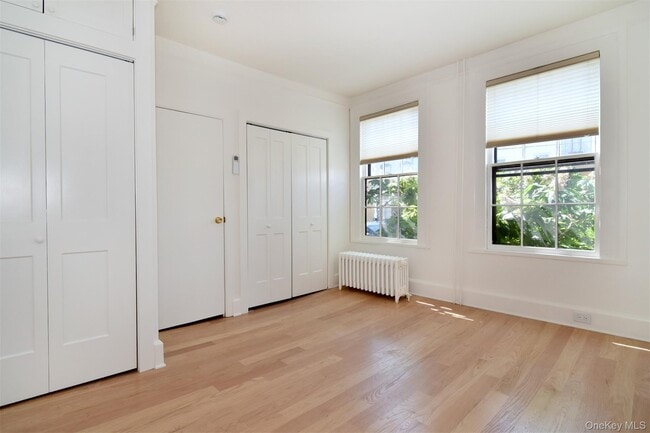 Photo - 104 Main St Unit 1