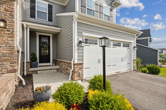 Photo - 4205 Spruce Rd