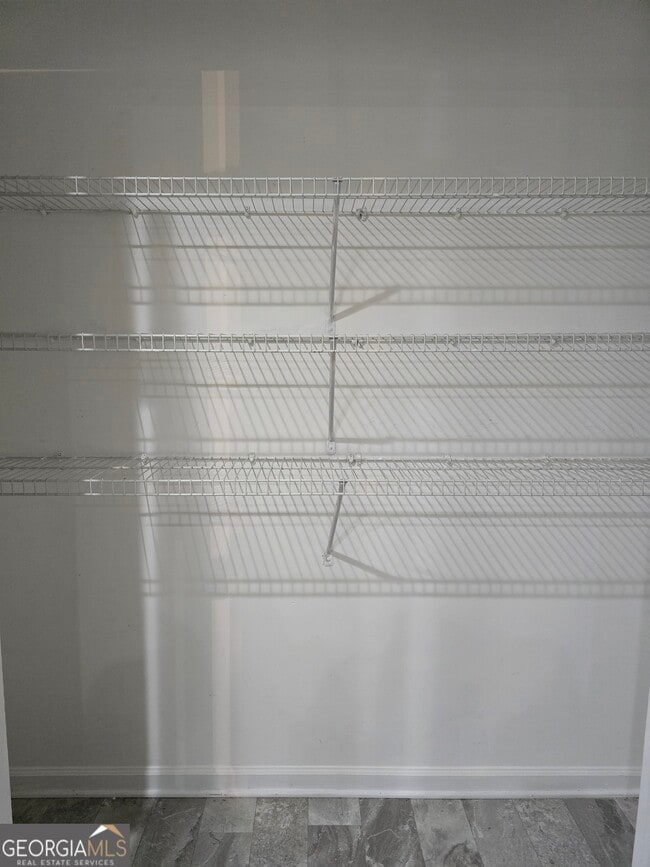 Photo - 5195 Miller Woods Trail