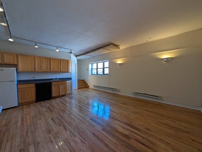 Building Photo - 957 W Cornelia Ave Unit 3451-GDN