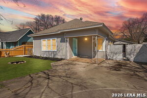 Building Photo - 1823 Edison Dr