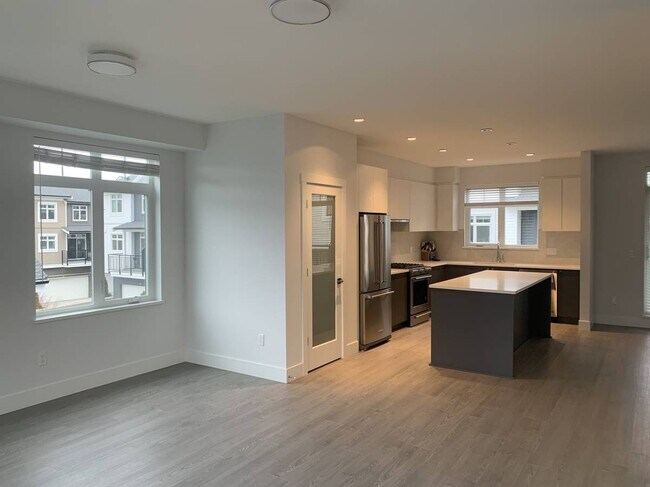 Photo - 2070 Oak Meadows Dr