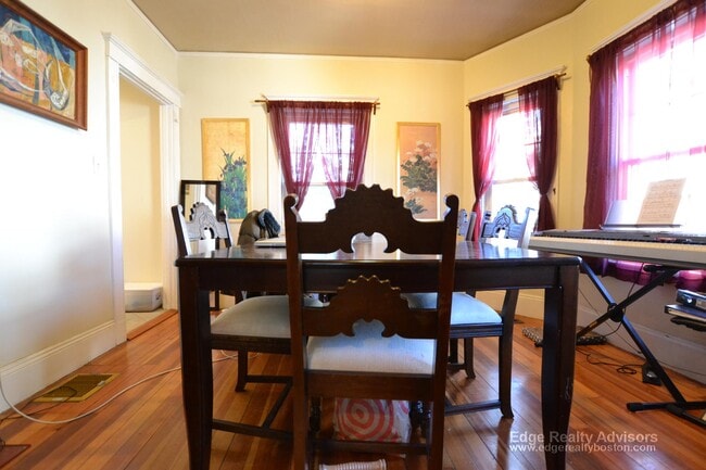 Photo - 38 Brooks St Unit 1