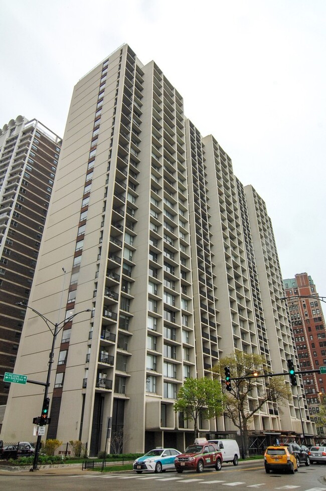 Photo - 3200 N Lake Shore Dr Condominio Unidad 506