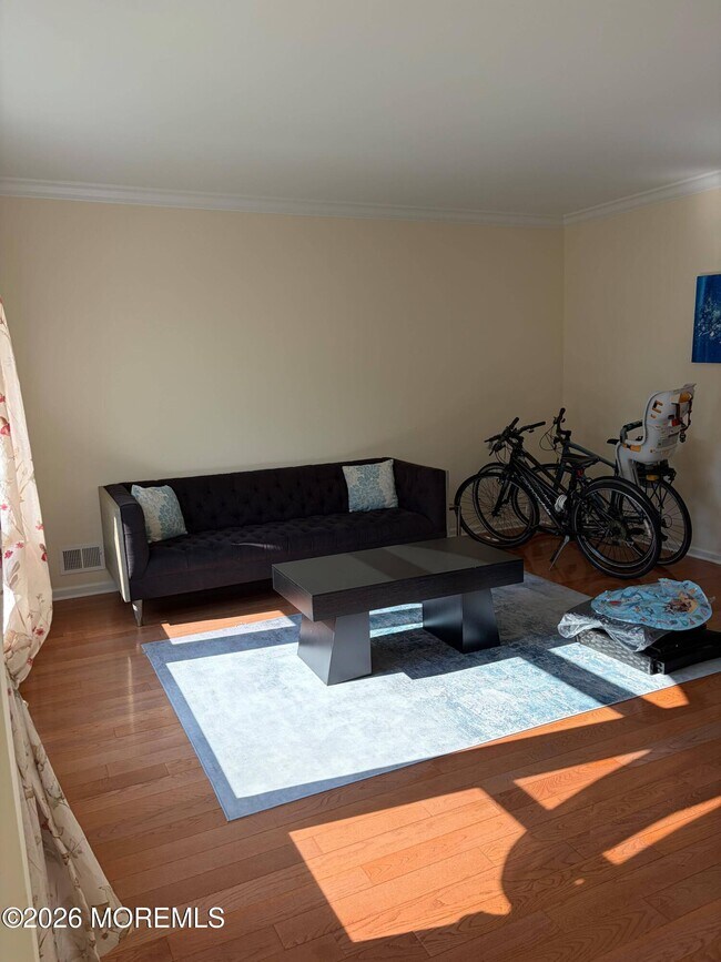 Photo - 1801 Finderne St