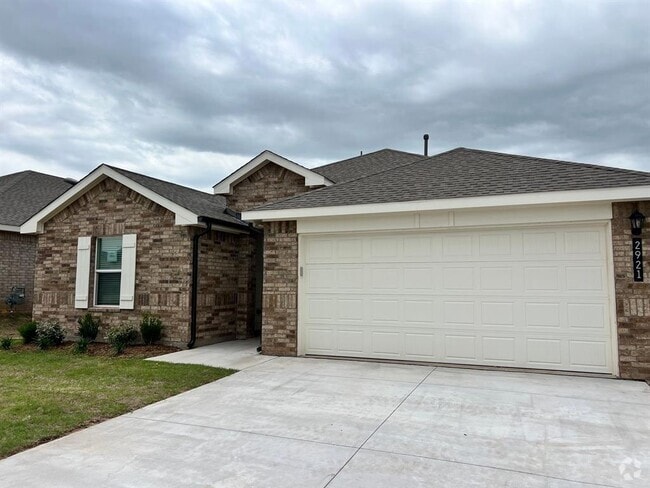 Building Photo - 2921 Firefly Dr Rental